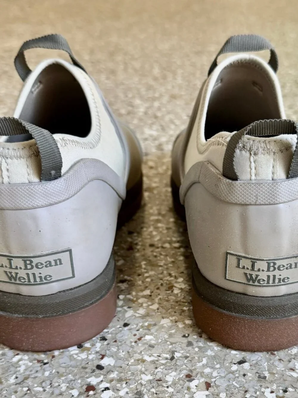 L.L.Bean Women's Rugged Wellie Slip-On Shoes Size 9 Water Repellent